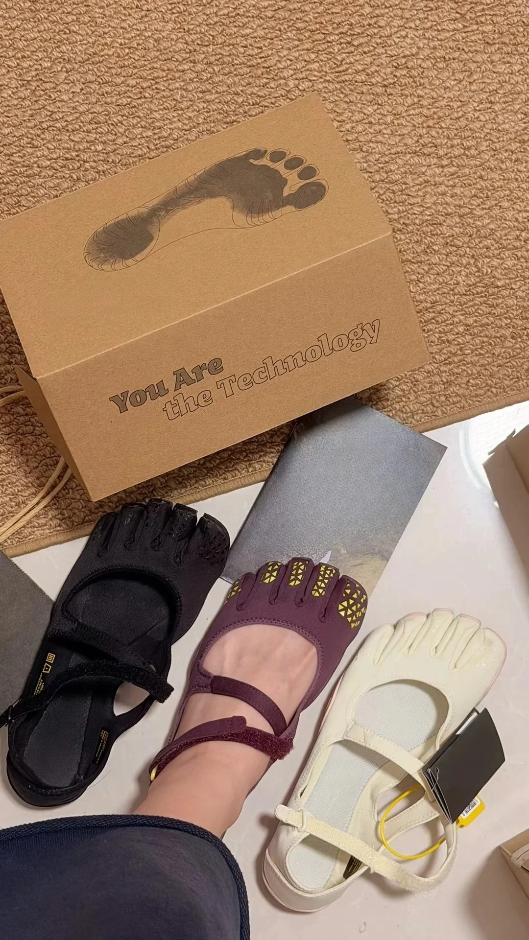 Original Five Fingers Women's  - Sneaker Box ulasan dan harga